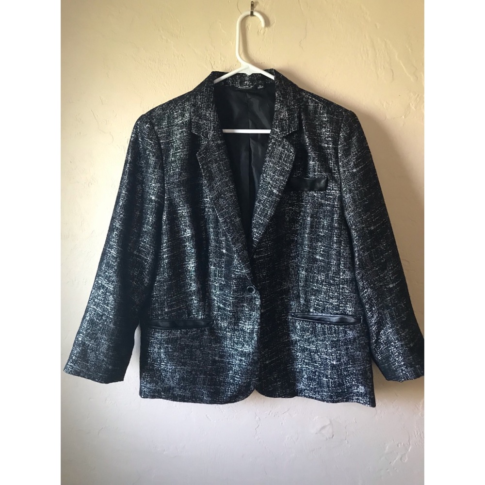 ❗️SOLD❗️Allen B. by Allen Schwartz Blazer
